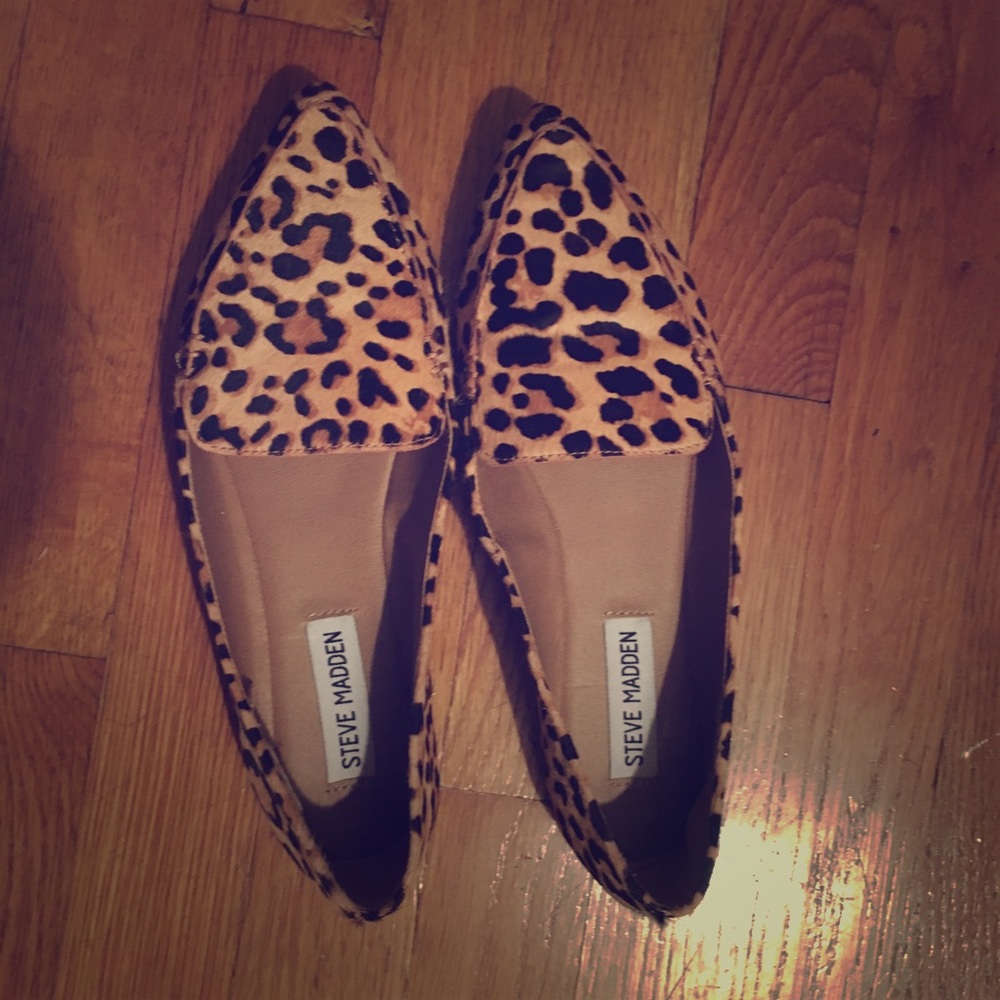 Steve Madden leopard print flats.